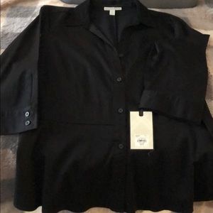 Dana Buchman Black fitted blouse